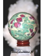 sphere zoisite rubis